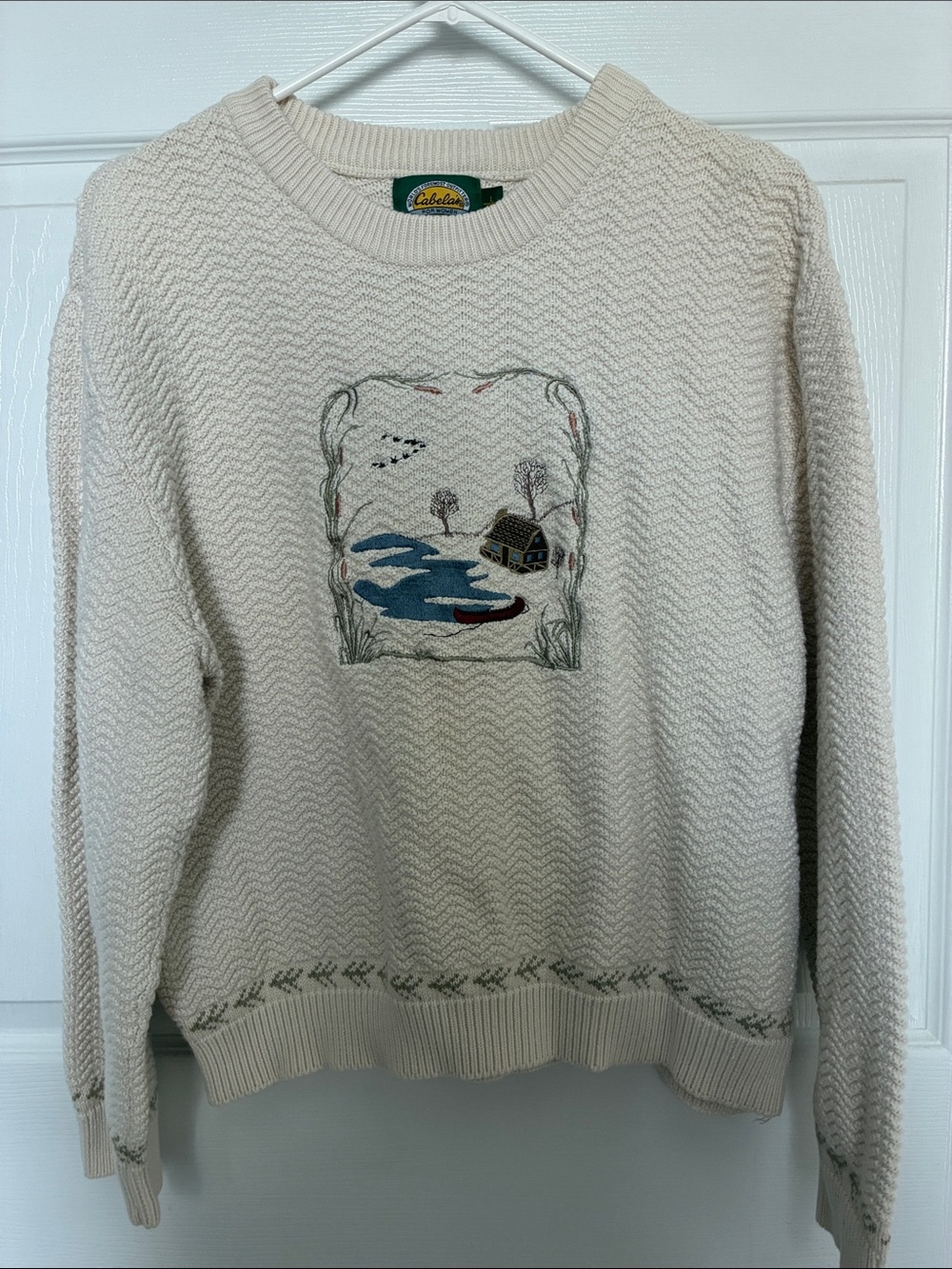 Cabela's Cream Crewneck Cotton Sweater with Lake & Cabin Embroidery